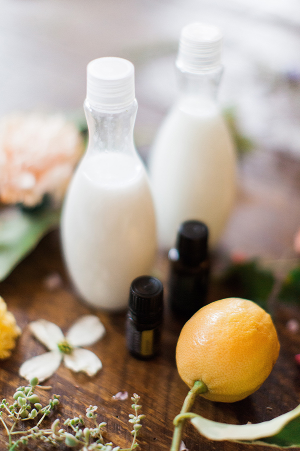 Make your own essential oil laundry detergent!