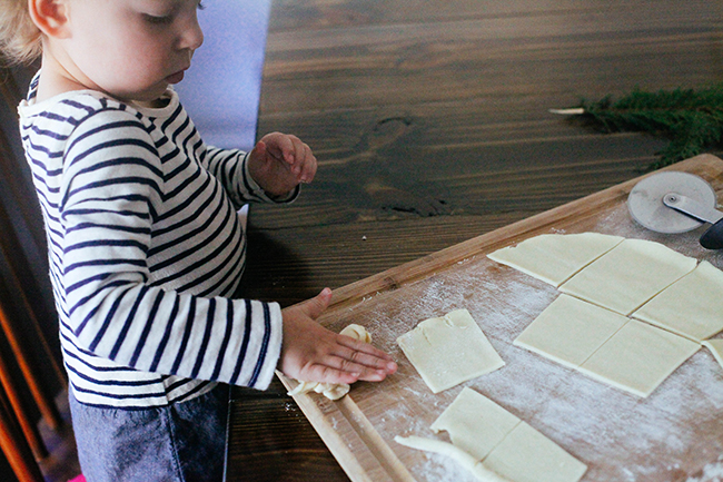 3 Ingredient Powder Puff Surprise Cookies