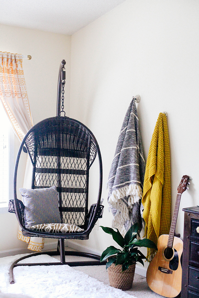 Reading nook | In Honor of Design