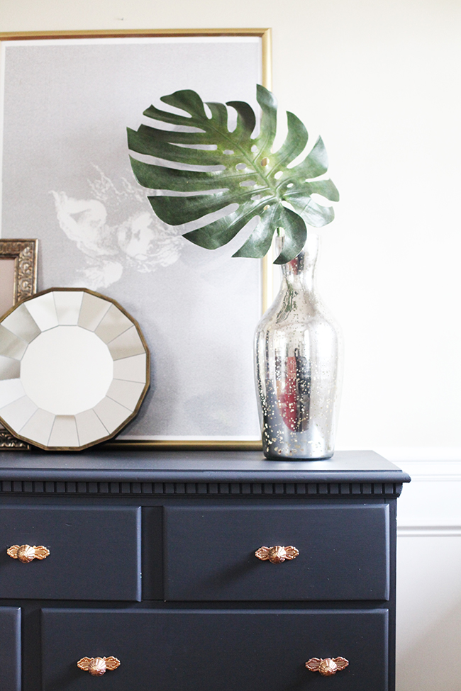 In Honor of Design} Entryway table