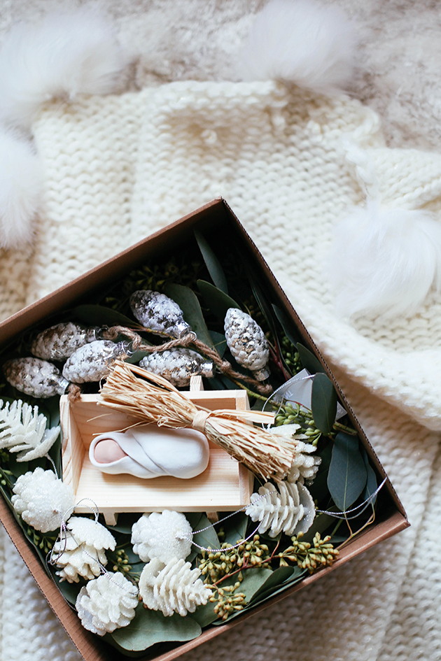 Advent box // The Giving Manger