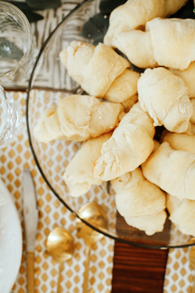 homemade dinner rolls