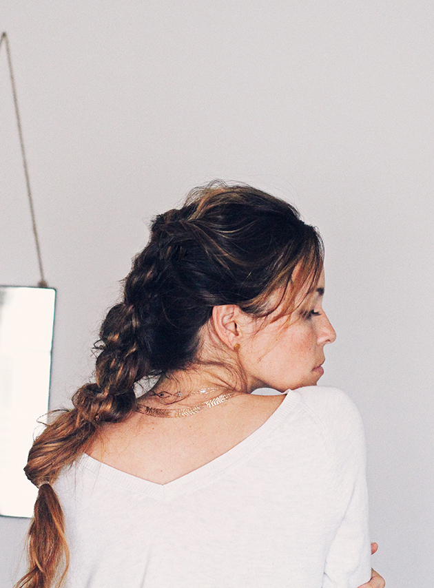 Knotted braid