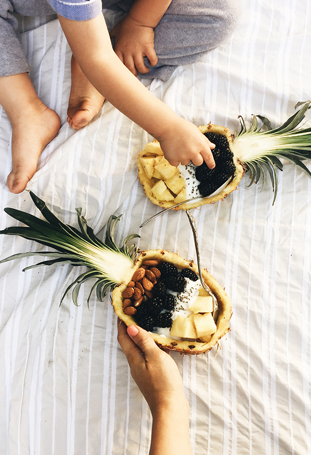 pineapple breakfast bowls