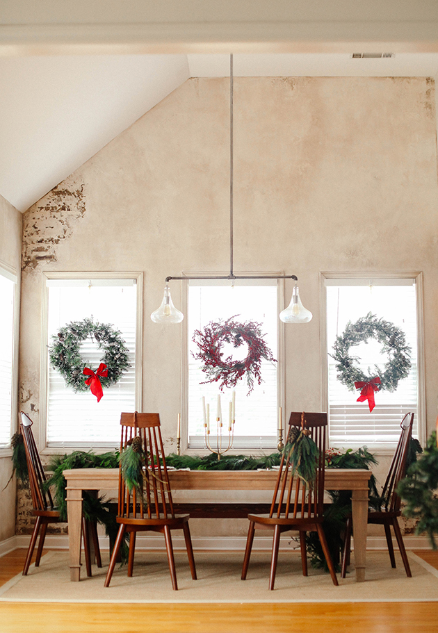 holiday-dining-room