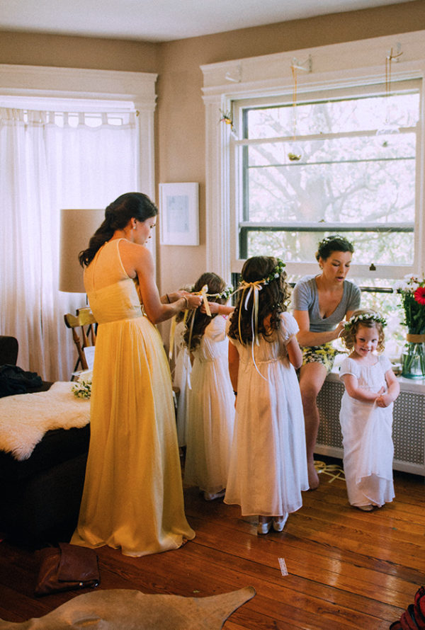 what should i wear on my sister's wedding