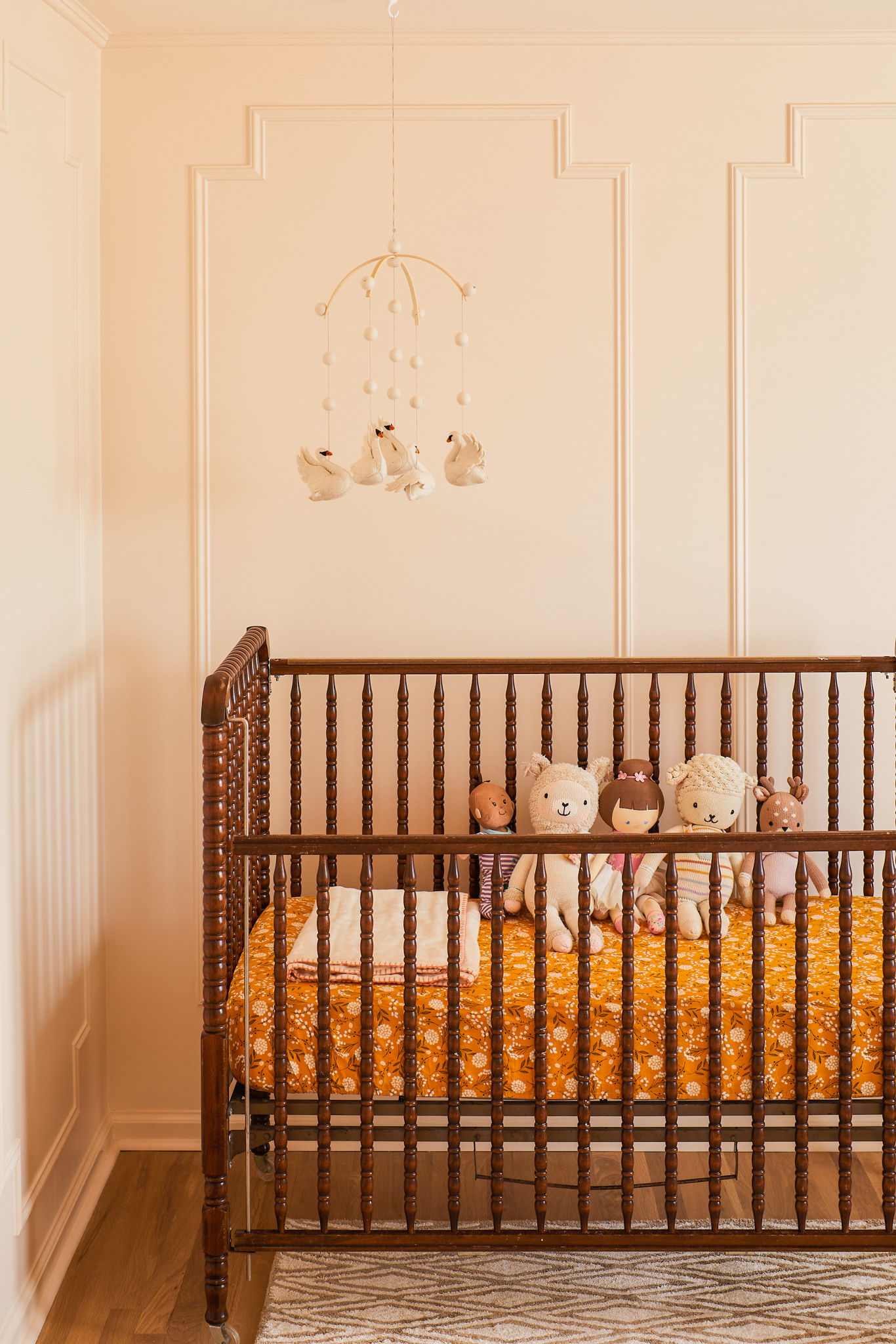 vintage jenny lind crib, nursery design