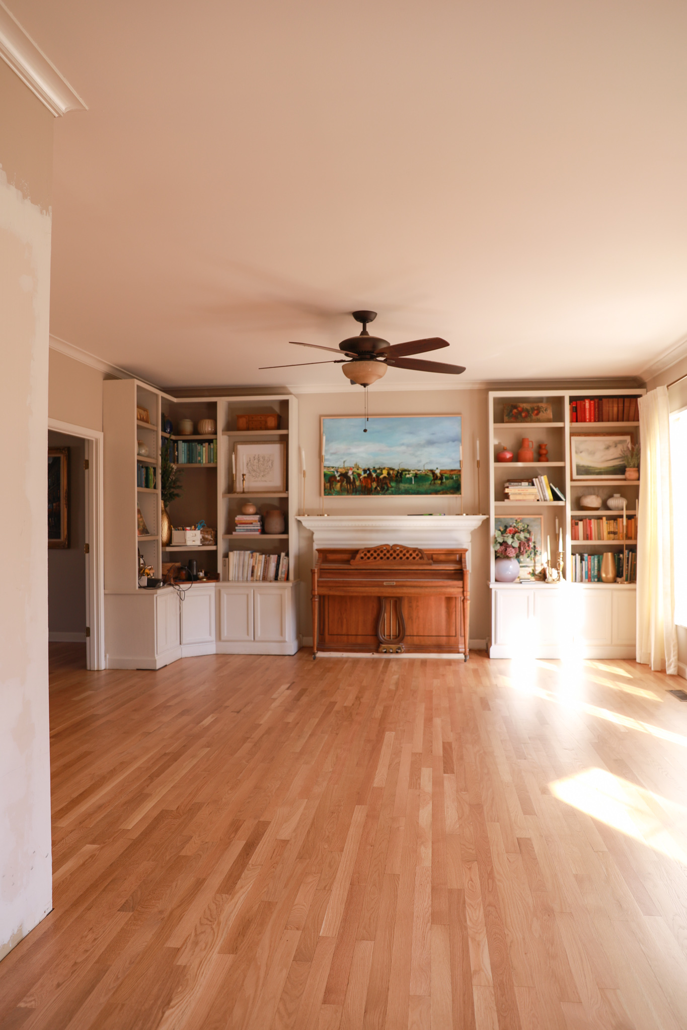 How to Stain a Wooden Floor