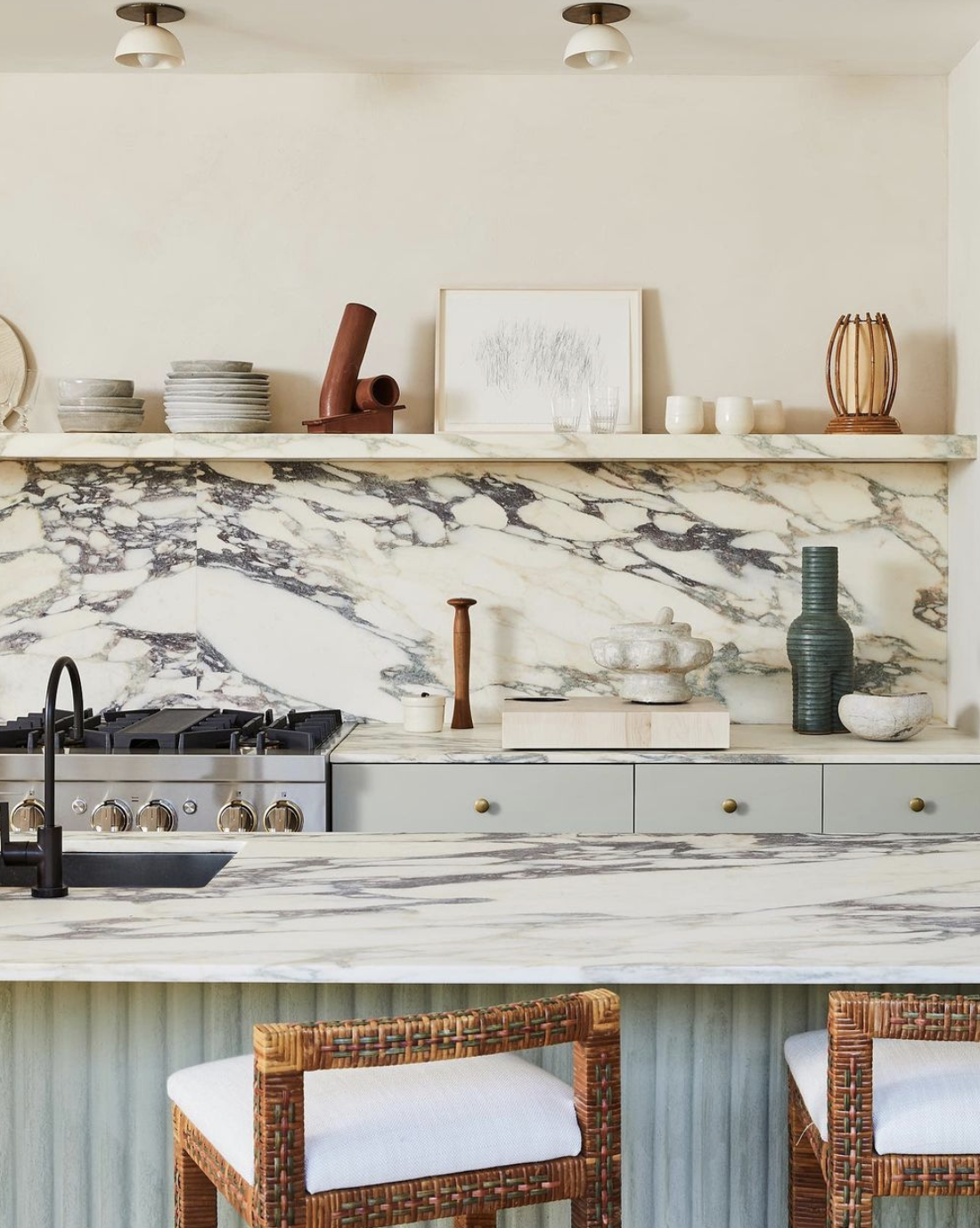 Should You Install Soapstone Countertops? The Pros and Cons