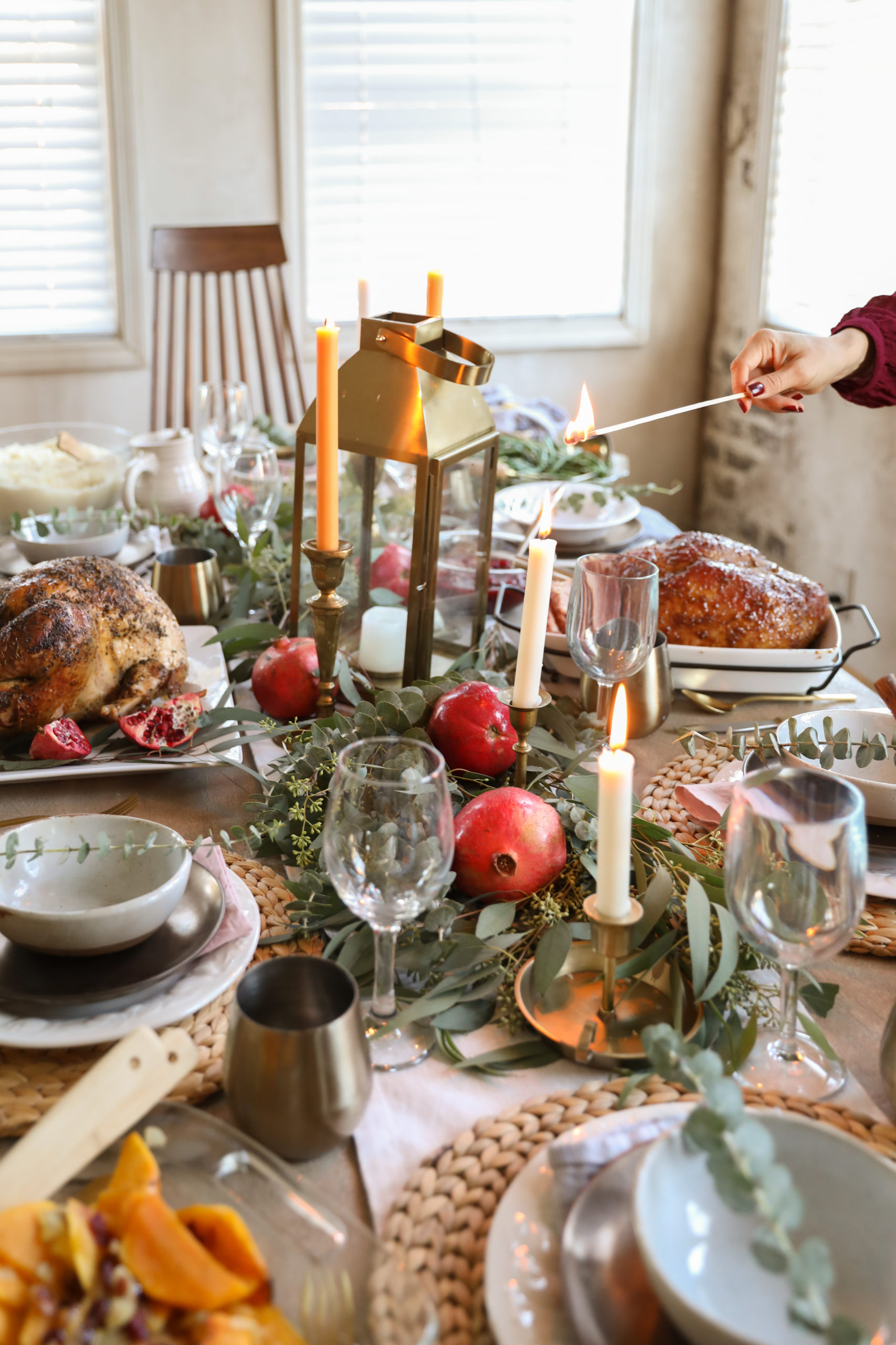 thanksgiving table and menu