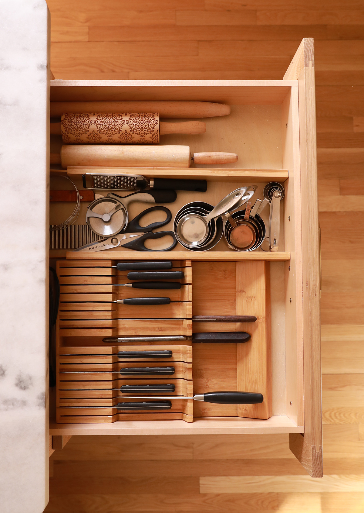 knife drawer organization
