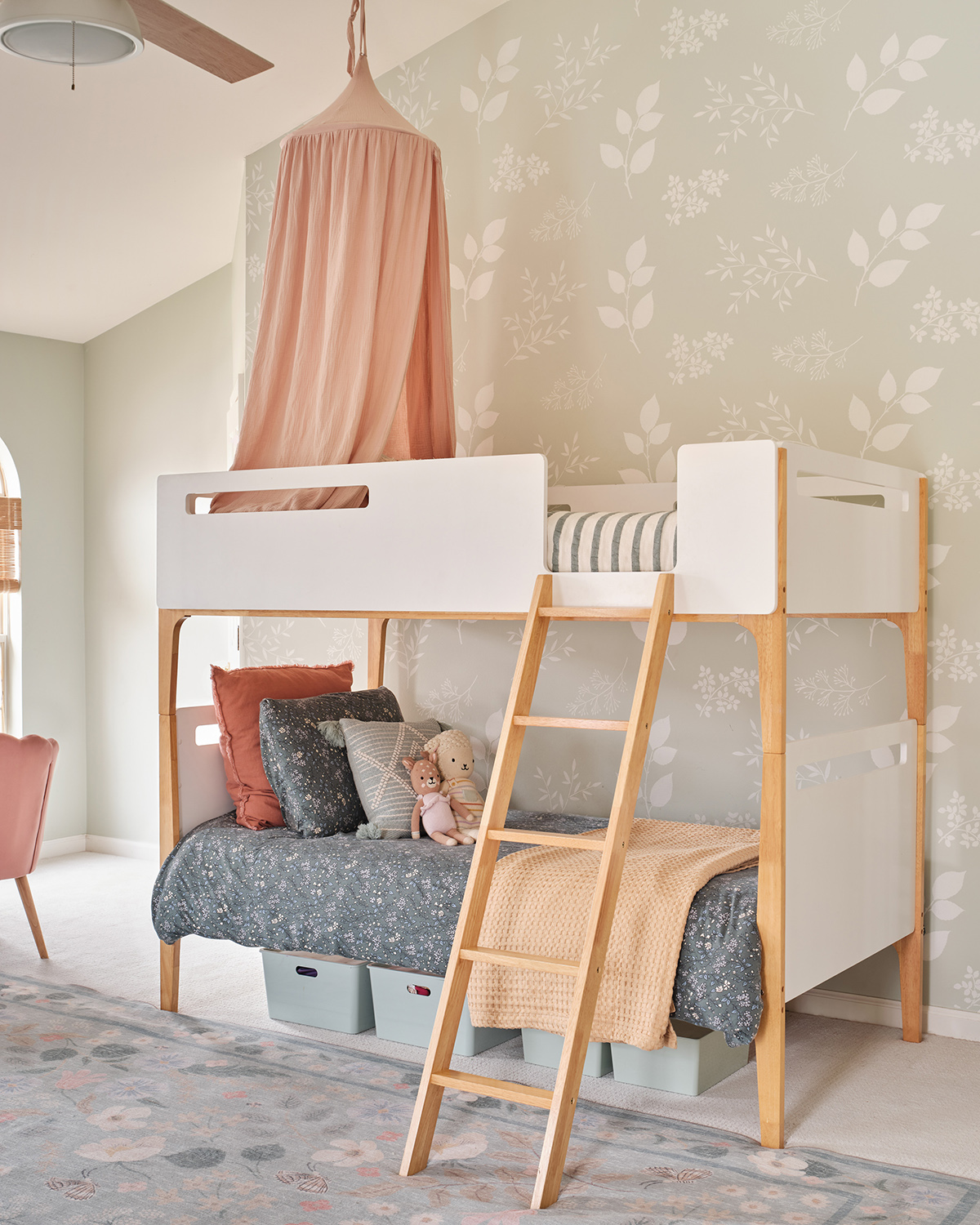 kids bunk beds - girls bedroom