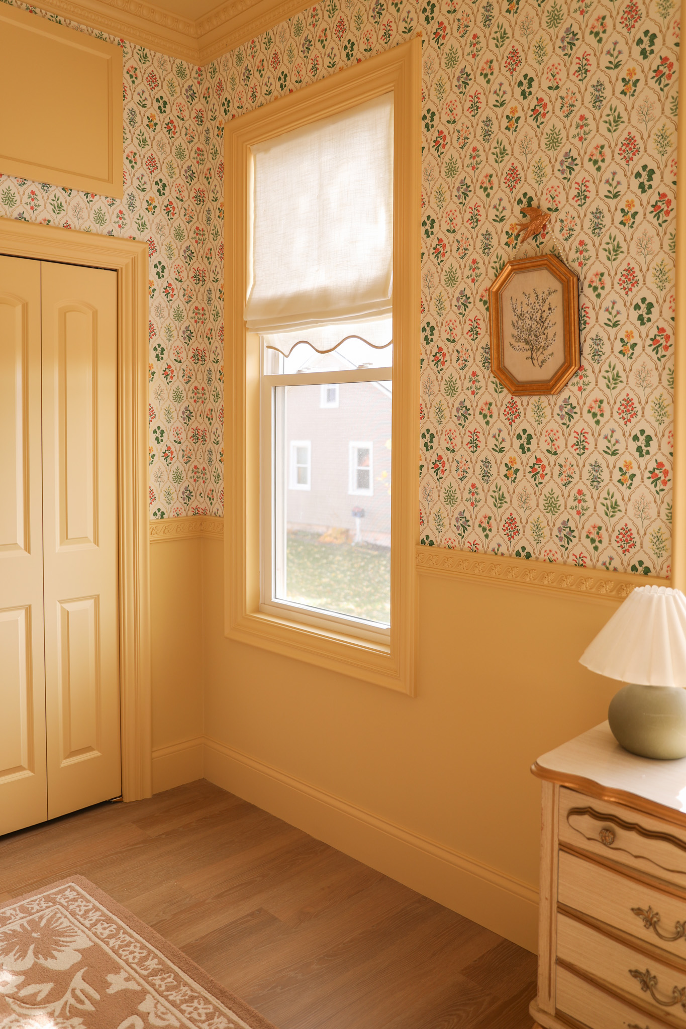 dorset cream-rifle paper co wallpaper - IHOD